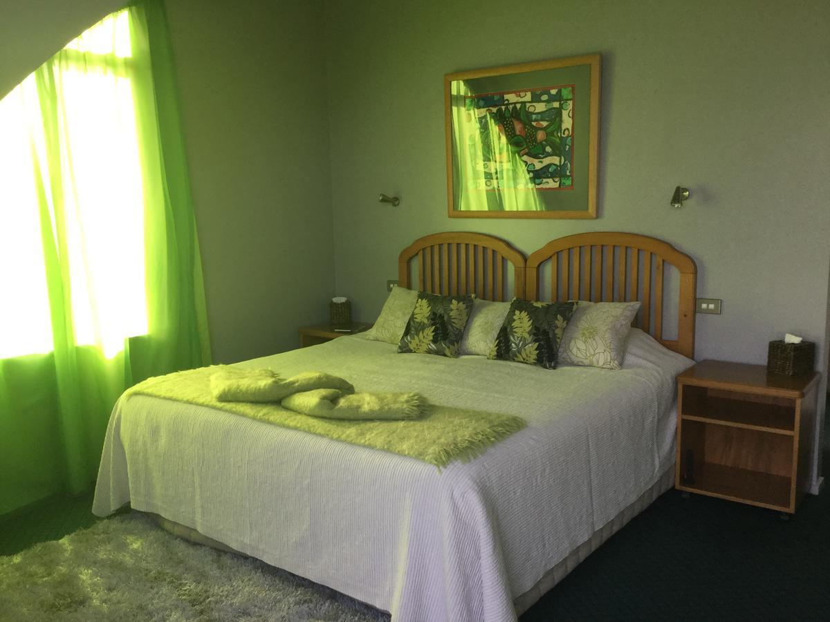 Kapitea Lodge Awatuna Bagian luar foto